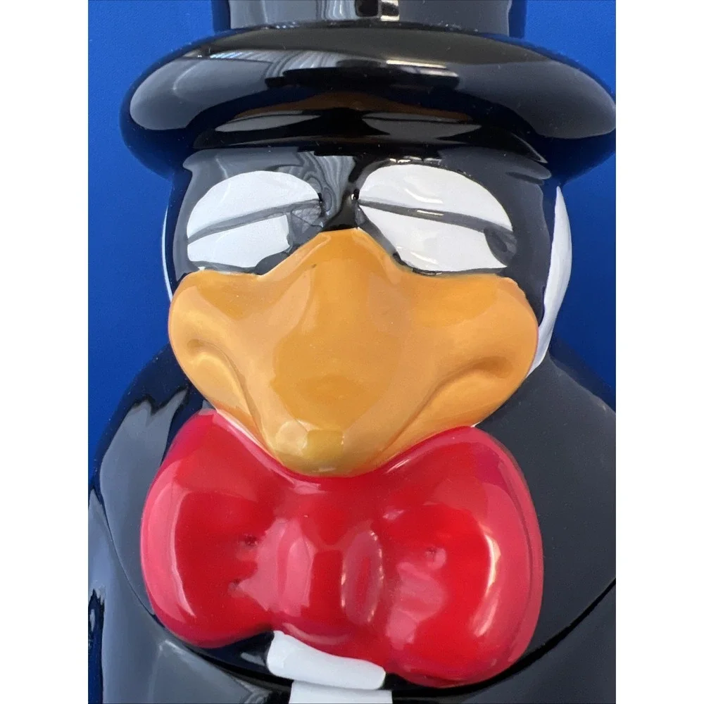 1985 Rare VTG Jay Sly Eyed Penguin Porcelain US Candy Jar, Lidded, 11